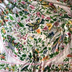 MOMA wool butterfly scarf/shawl